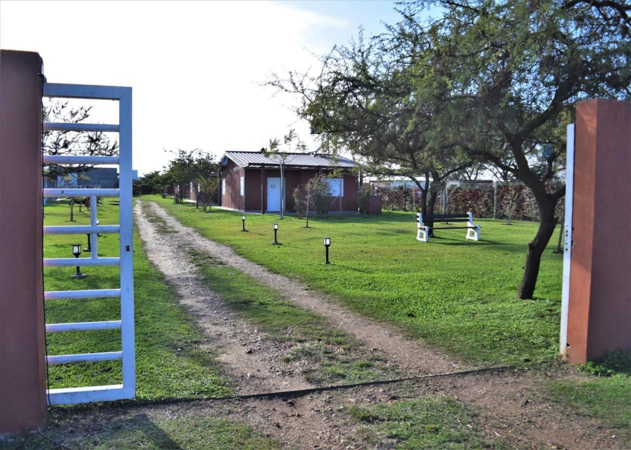 Cabanas Ceferino Federación Esterno foto